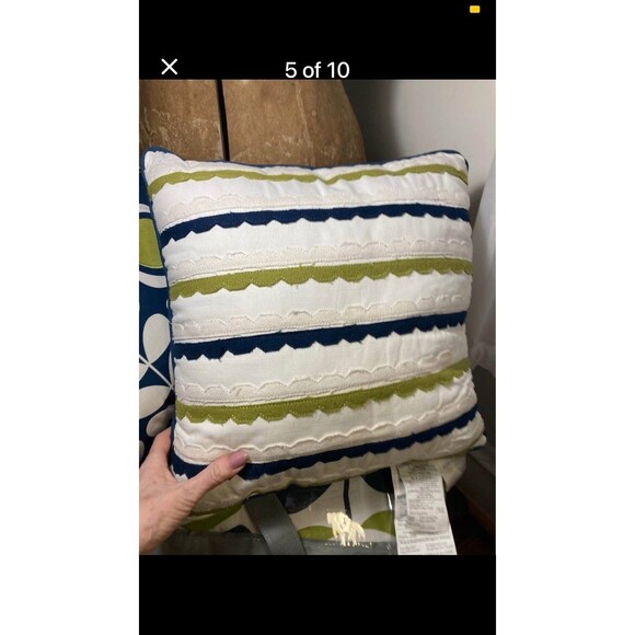 Orla Kiely Queen Hippy Mod Flower Comforter 2 Pillow Cases & 2 Throw Pillows NEW - Picture 5 of 9